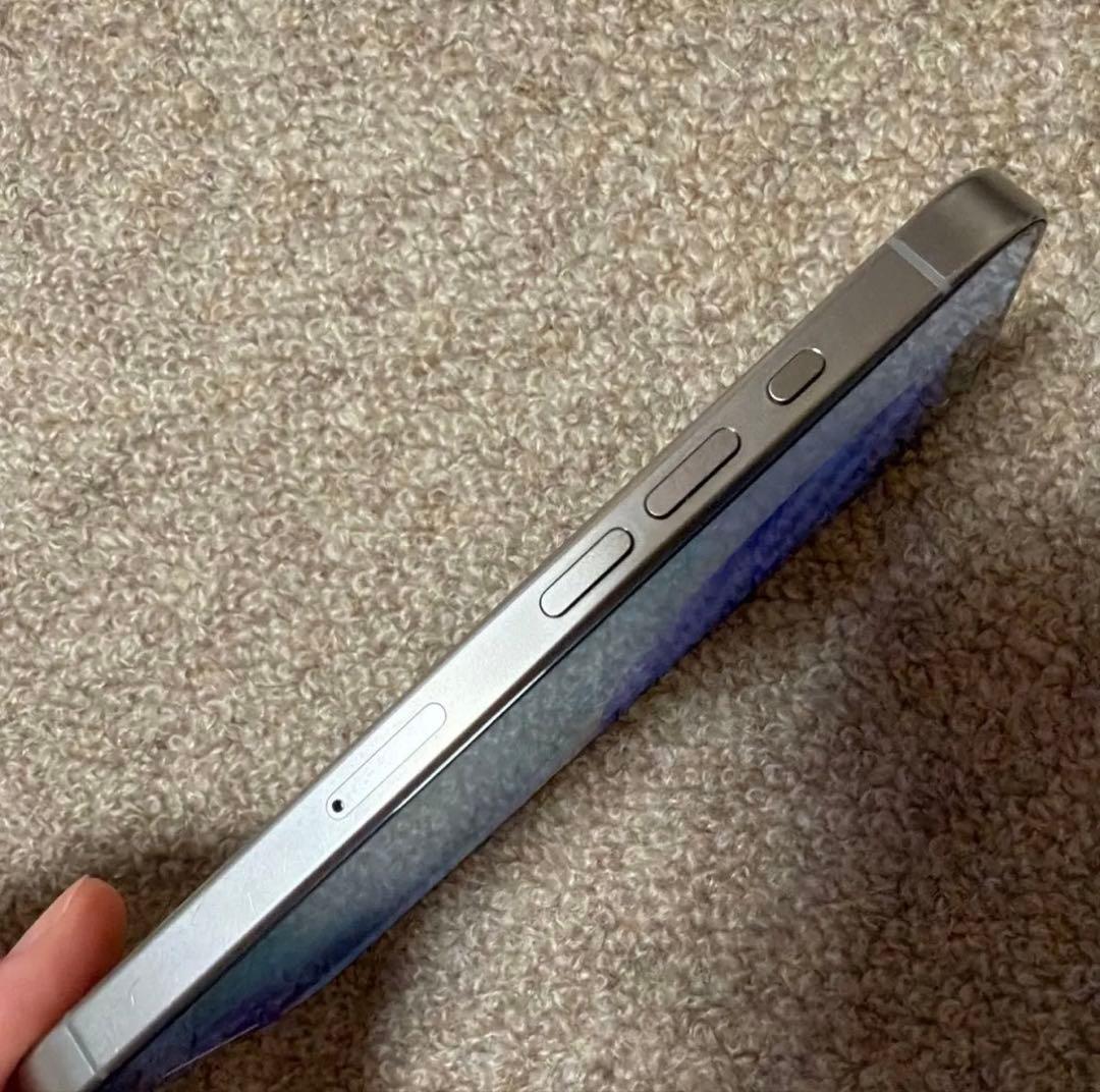 iPhone15 Pro SIMフリー ナチュラルチタウム　128GB