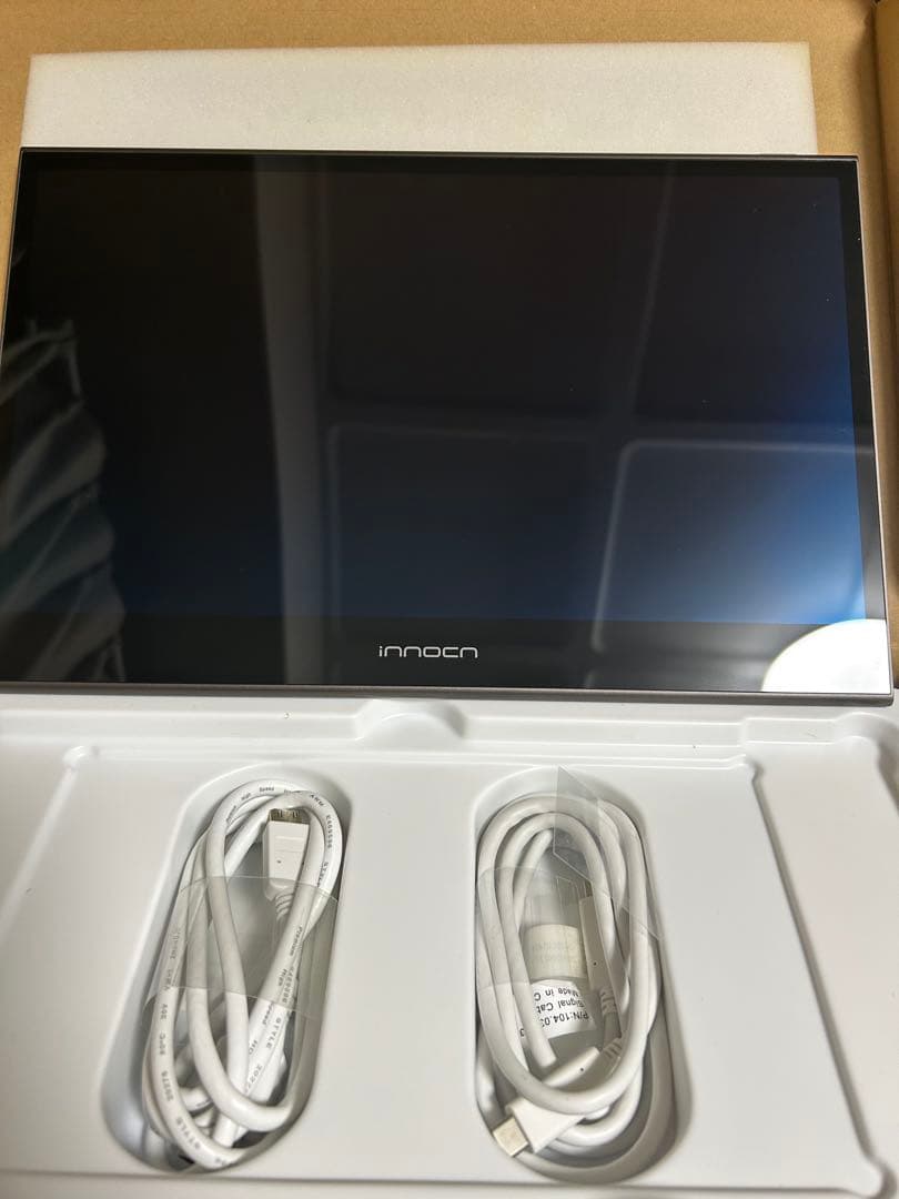INNOCN 13K1F 13.3インチ OLEDモニター 本体