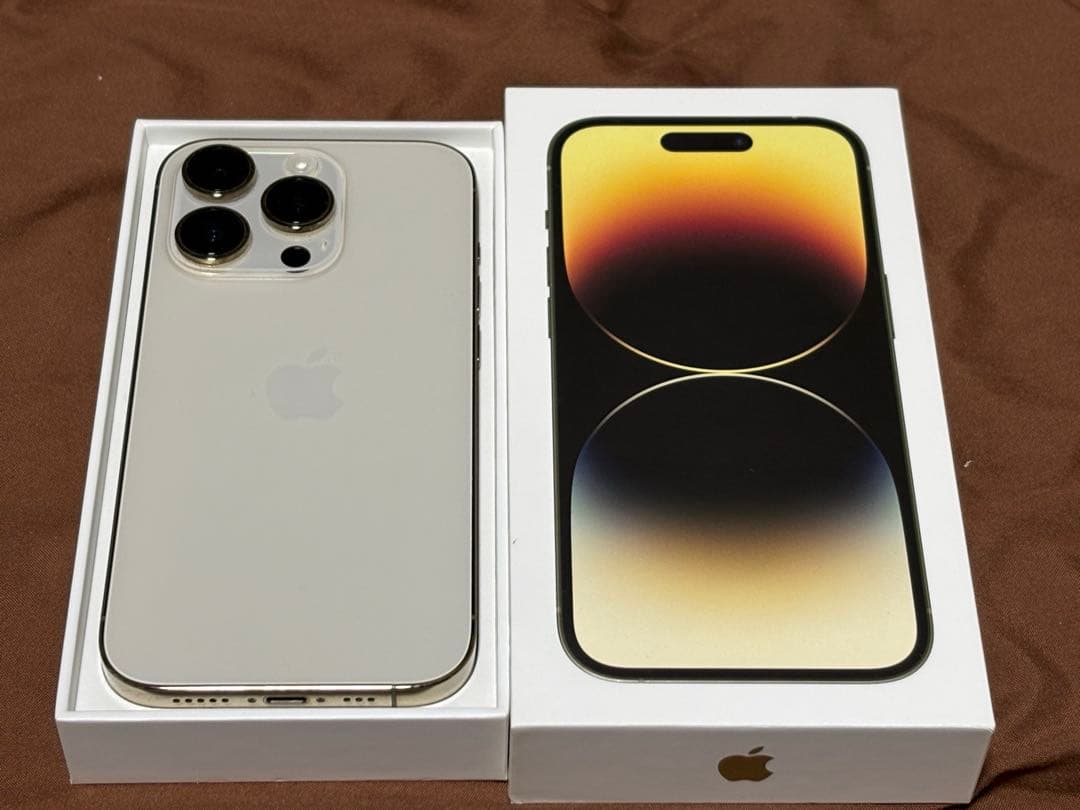 8386　美品　Apple iPhone 14 Pro ゴールド 本体