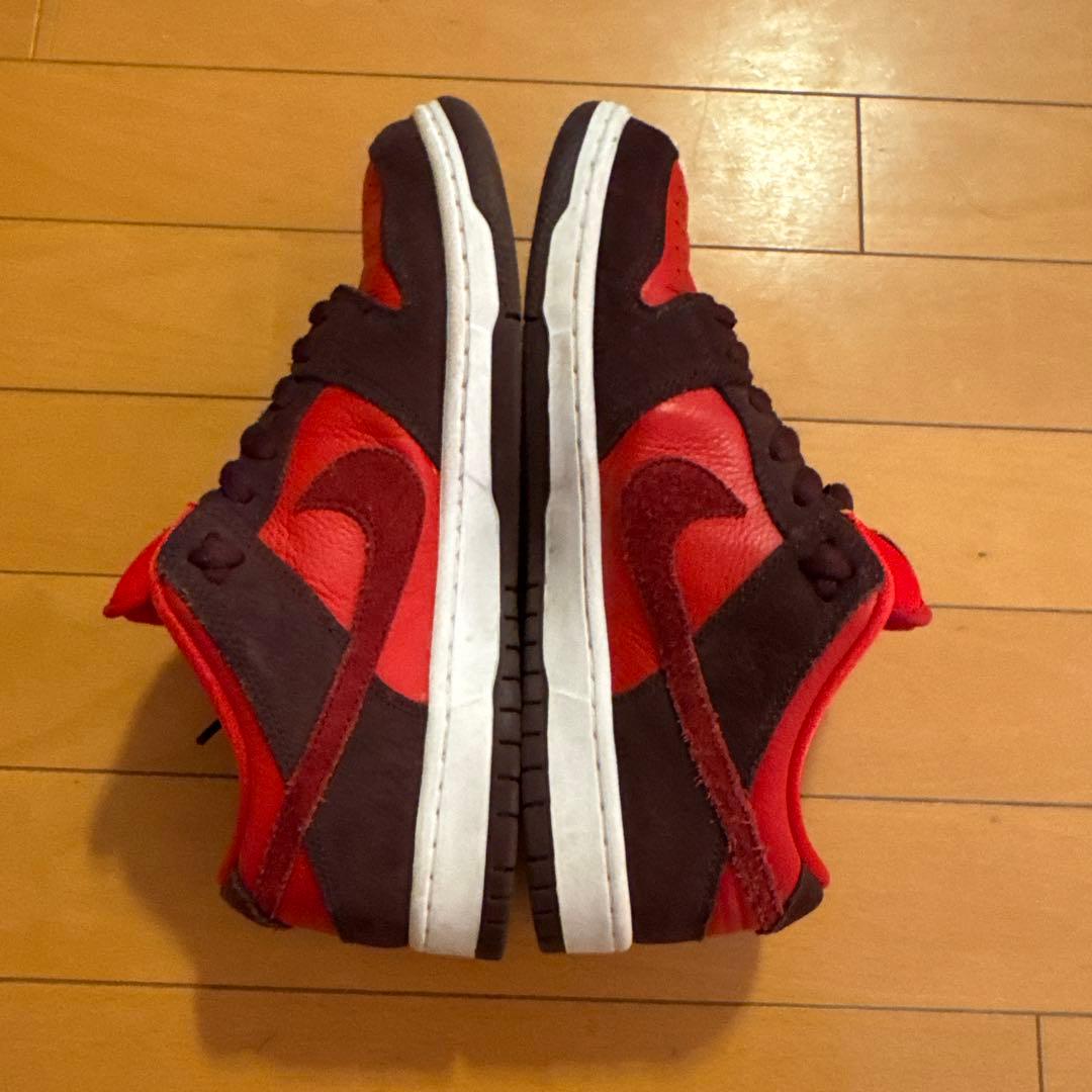 靴 NIKE SB DUNK LOW PRO Cherry 27cm