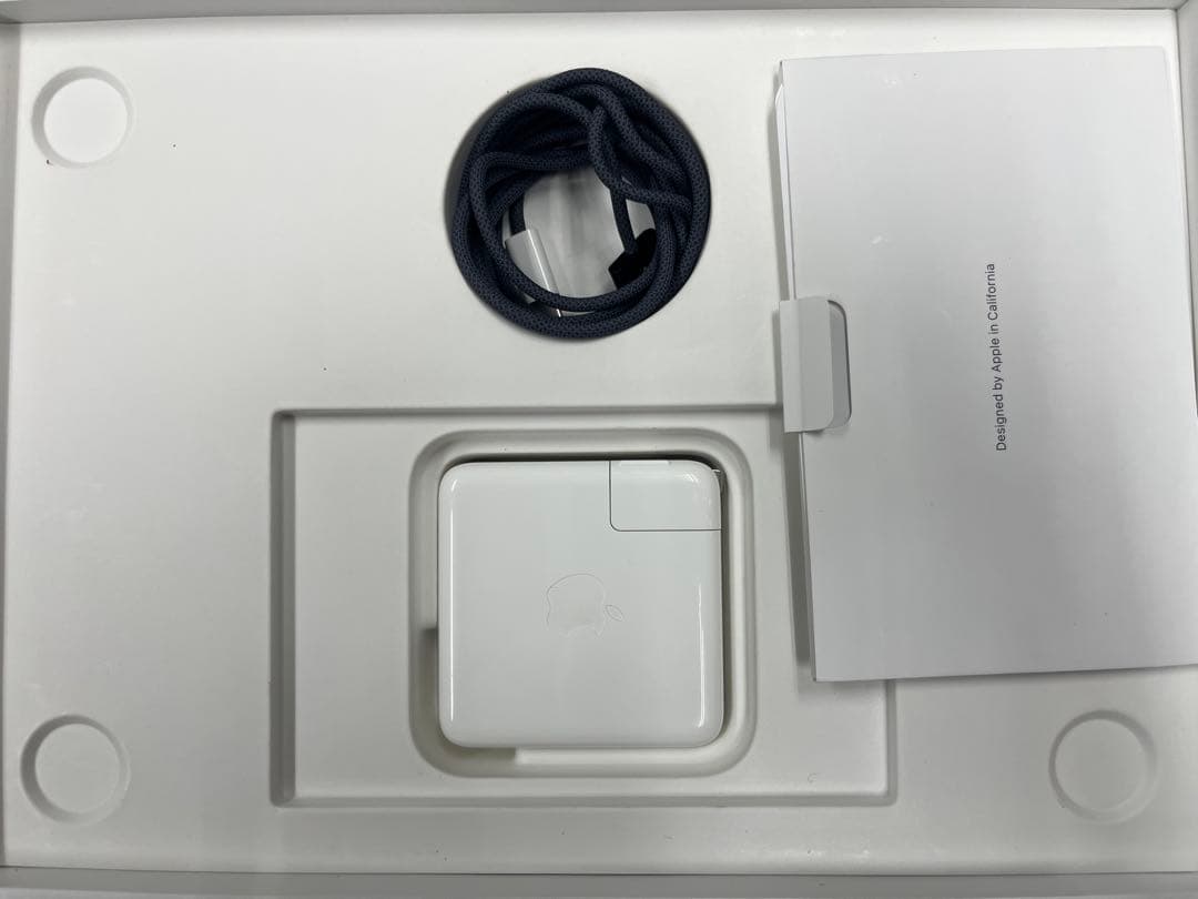美品MacBook Air M2 2022 スペースグレー 8G 256GB