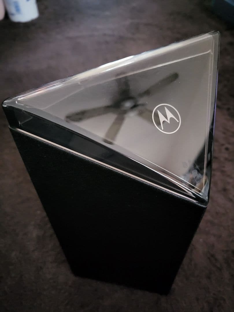 motorola razr 5g 1年使用　国内購入　基盤交換済