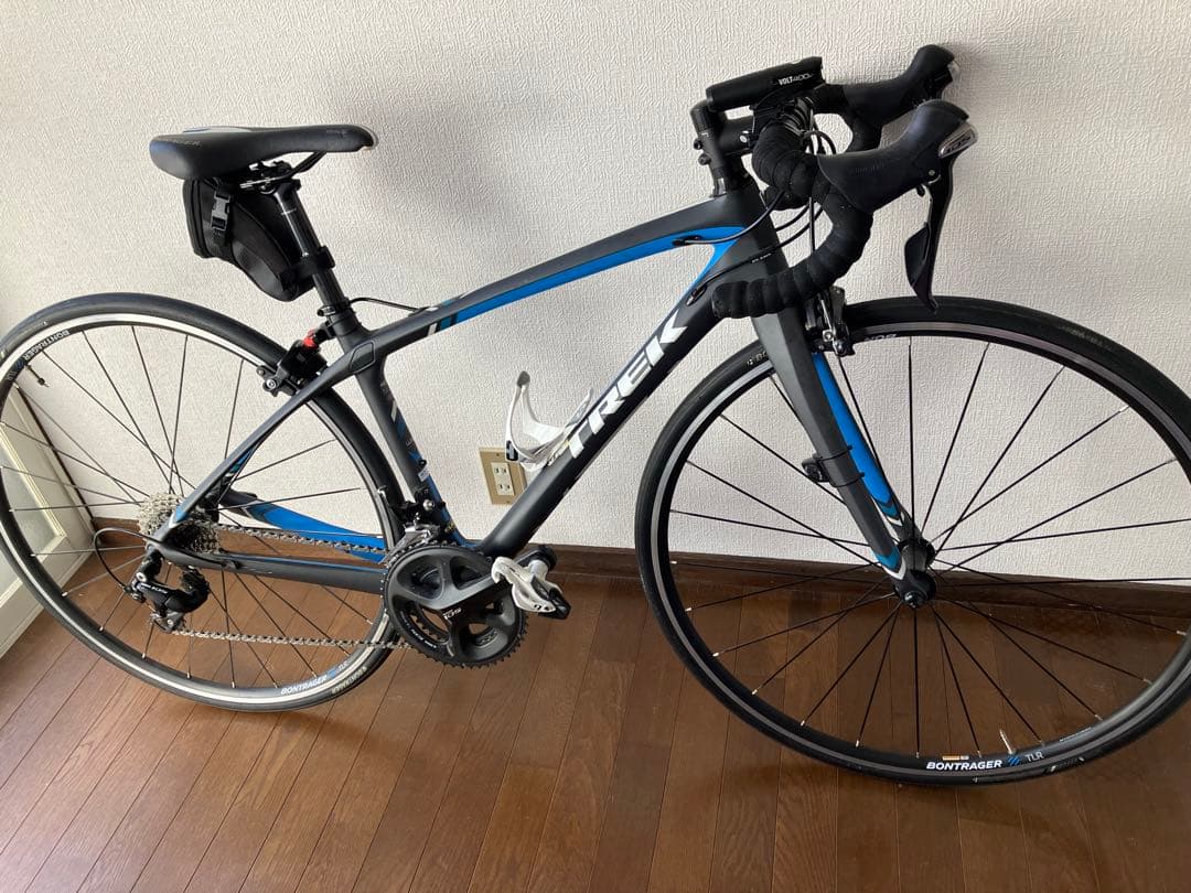 トレック シルク SILQUE 44 ロードバイク　カーボン　直接引き渡し希望