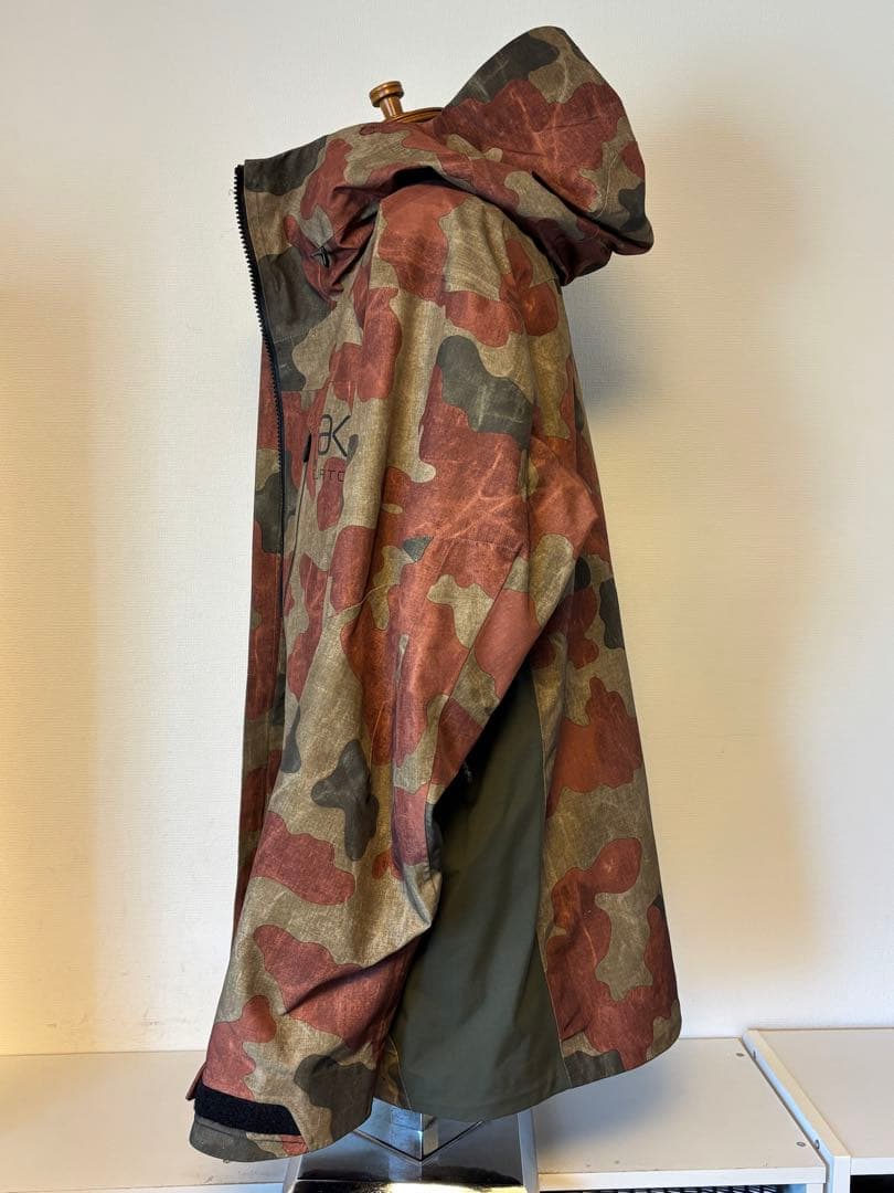 ボード/ウェア/BURTON ak/迷彩/ジャケット/マウンパ/カモ/藤原ヒロシ