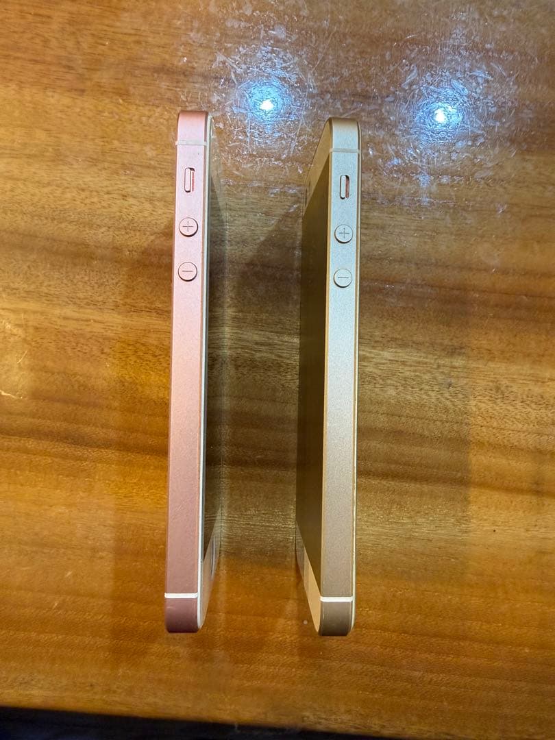 iPhone SE第一世代32GB美品SIMフリー2台セット