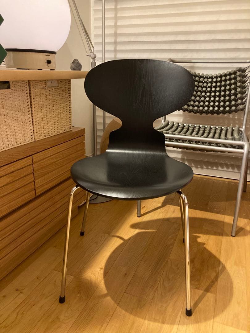 フリッツハンセン　アントチェア　木目　ブラック　最新モデル