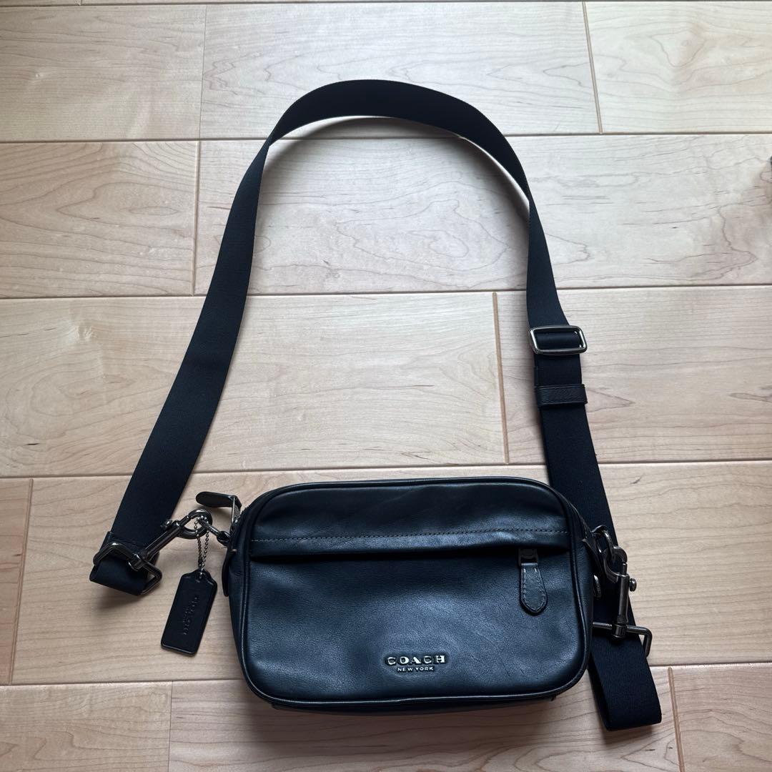 【COACH】グラハム　カメラバッグ　ショルダーバッグ　レザー 黒