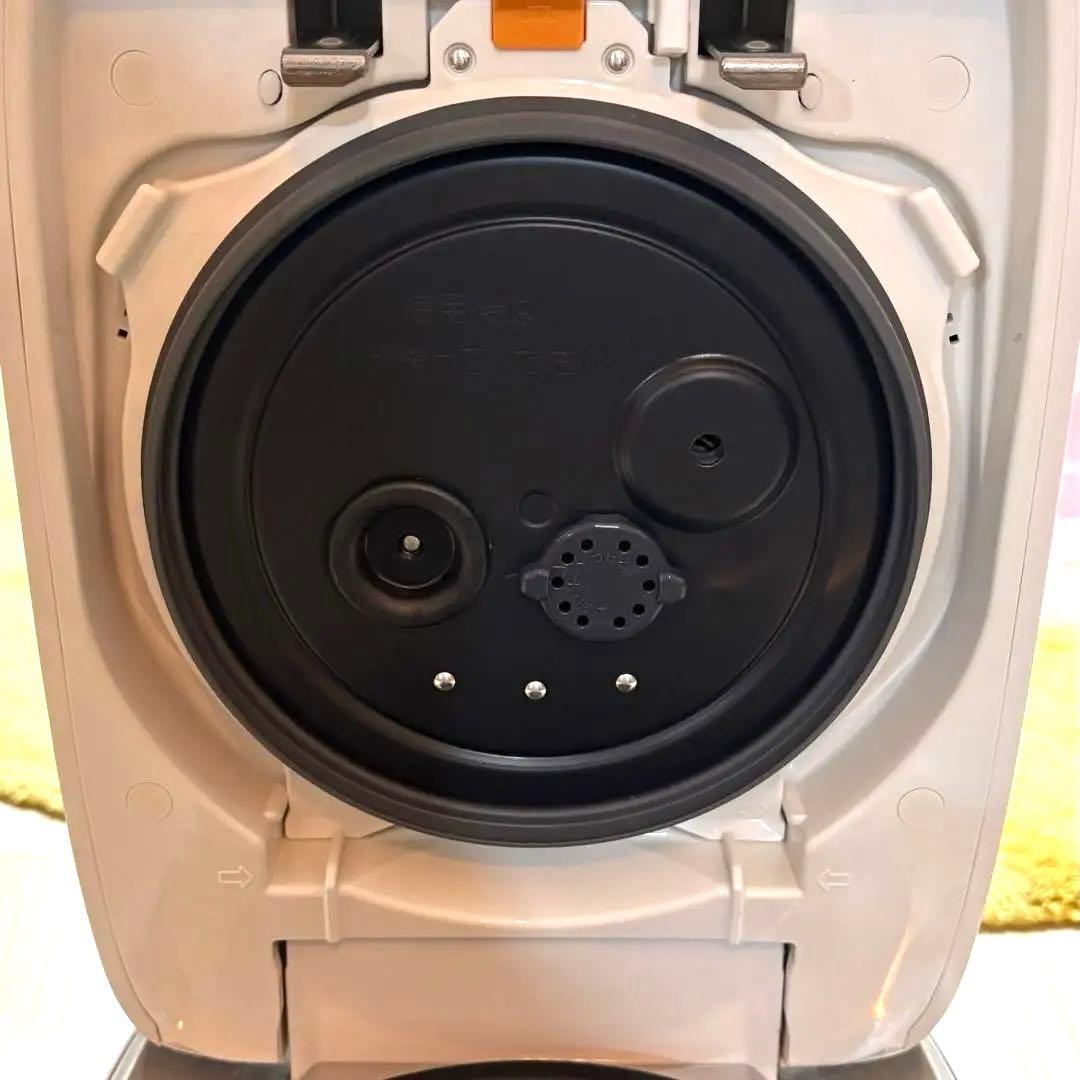 象印 NW-LB10 圧力炊飯器　ホワイト　2021年製