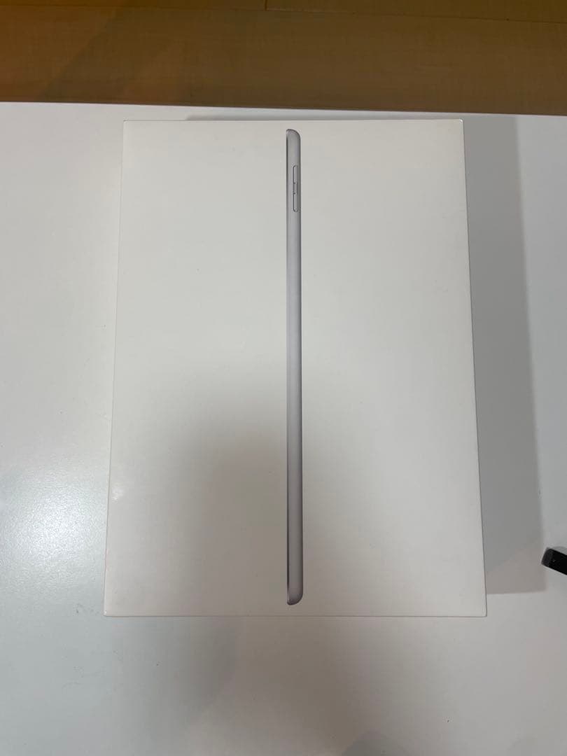 iPad 第6世代　Wi-Fi 32Gモデル