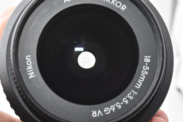 【美品】ニコン Nikon D3100 ブラック デジタル一眼レフカメラ