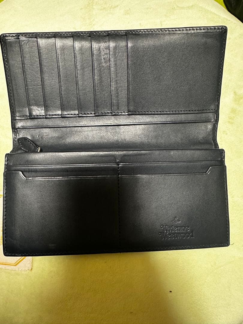 最終値下げ Vivienne Westwood 長財布 ネイビー