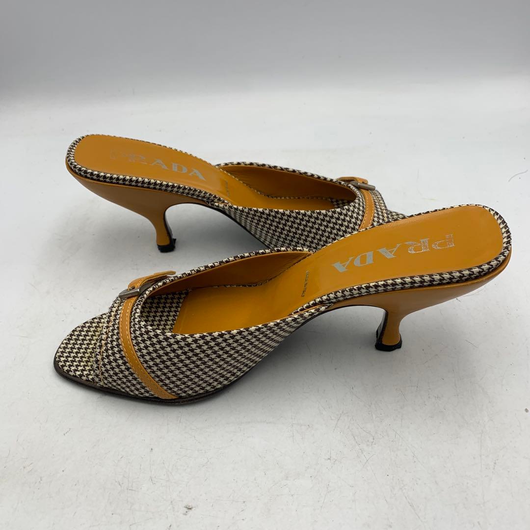 V927 プラダ ミュール 36.5 約23cm 白黒