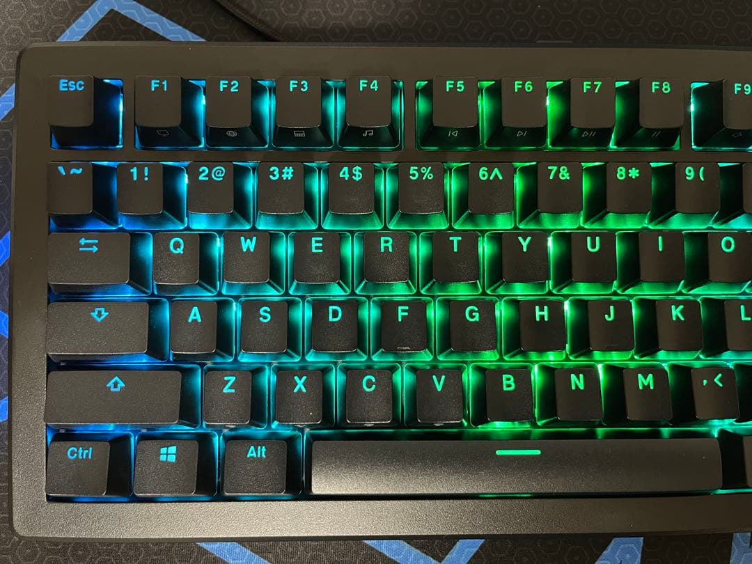 GLORIOUS GMMK 3 HE メカニカルキーボード