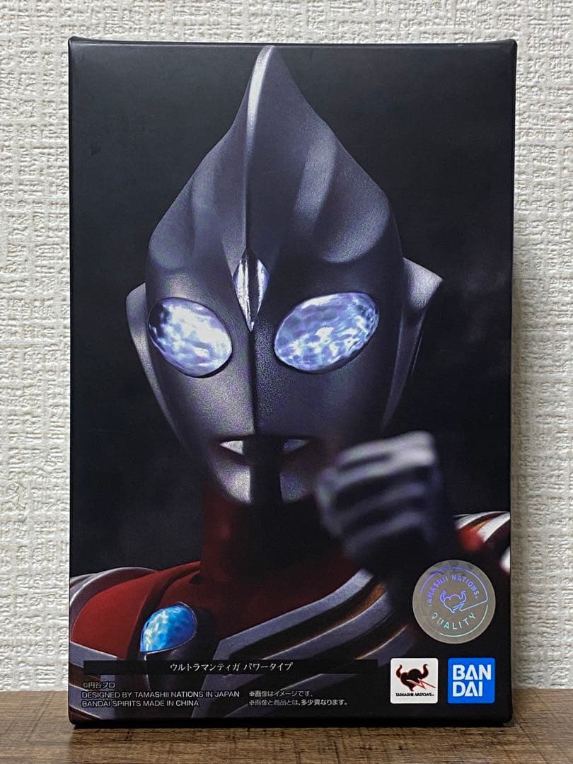 真骨彫製法　ウルトラマンティガ　パワータイプ