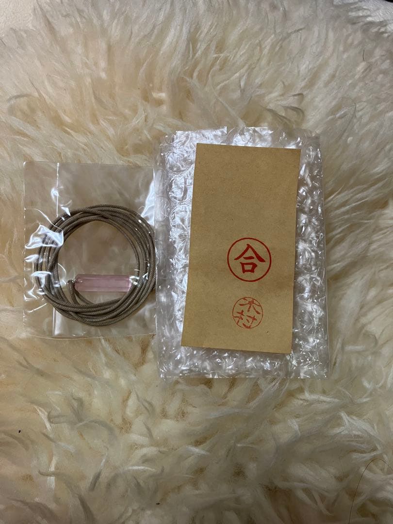 新品アクリル１個とガラス１個　アンフィニイネイト　むつう整体