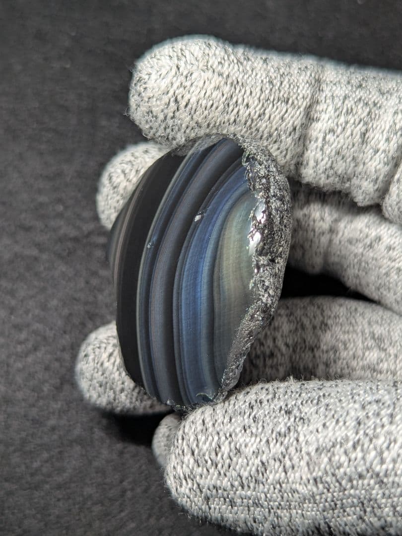 【研磨品】十勝石玲瓏　北海道産レインボーオブシディアン　十勝石　玲瓏石　黒曜石