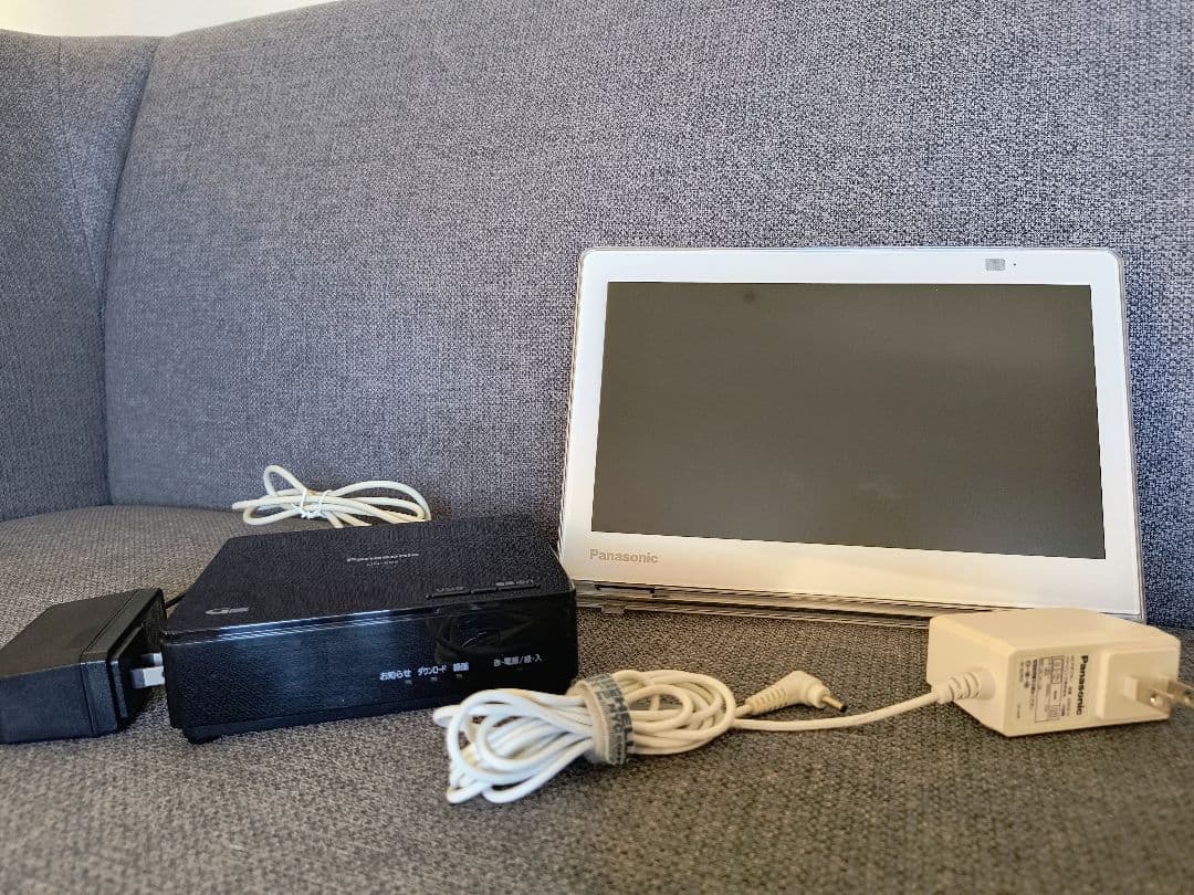 Panasonicプライベート・ビエラ　ポータブルテレビUN-10E9D