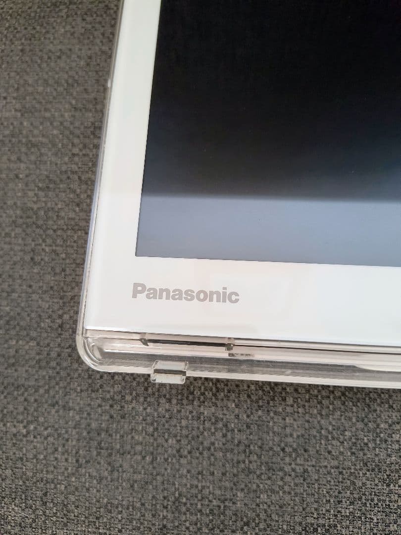 Panasonicプライベート・ビエラ　ポータブルテレビUN-10E9D