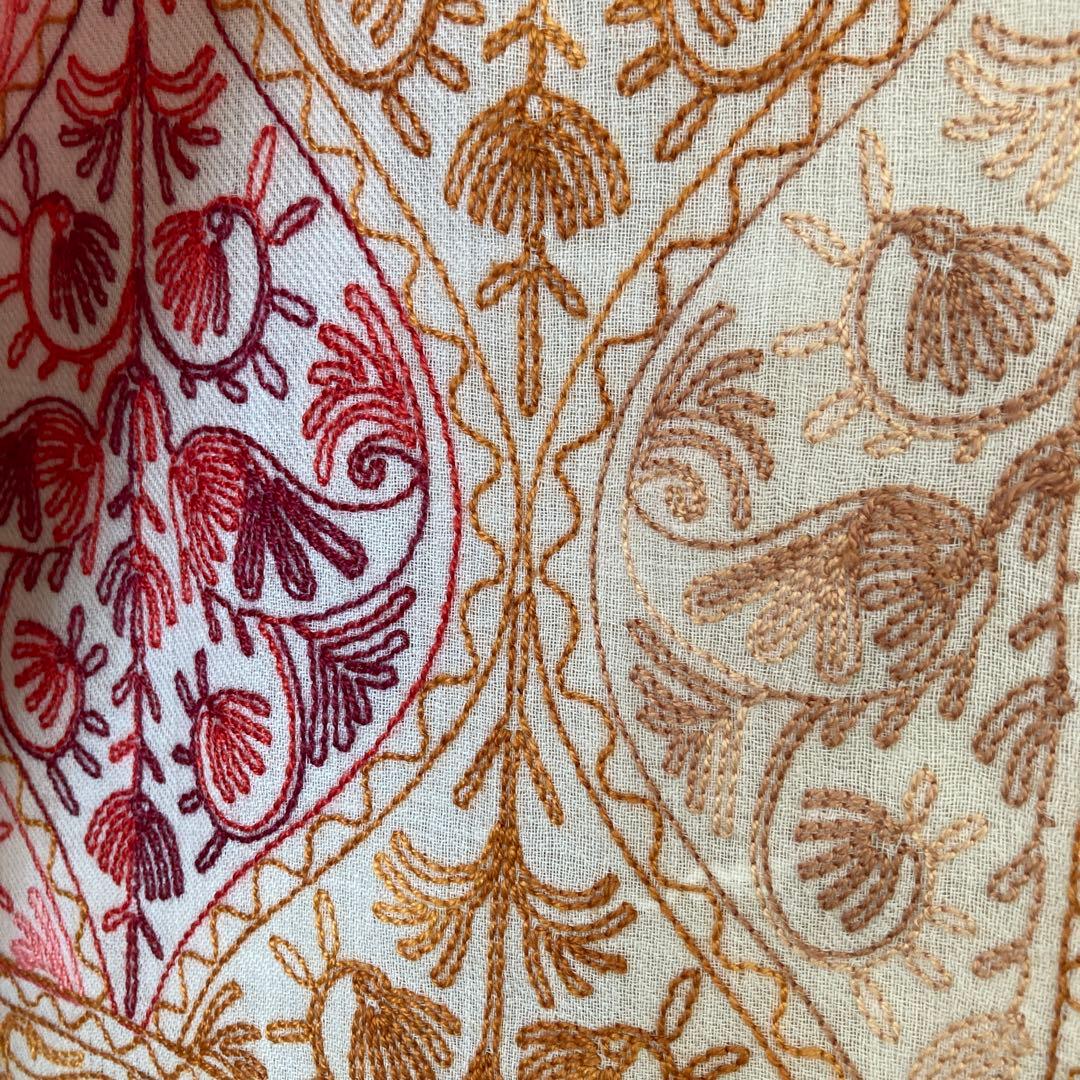 最終値下げ！総刺繍ストール　カシミヤコットン