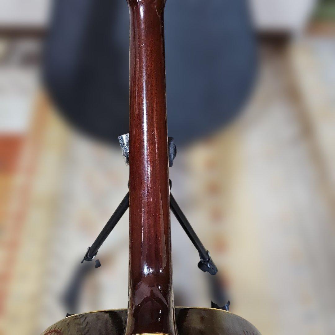 寺田楽器Jagard.JD-55ギルドモデル ハードケース付き。