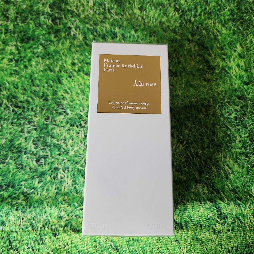 未使用【メゾンフランシスクルジャン】ア ラ ローズ センティッド ボディクリーム