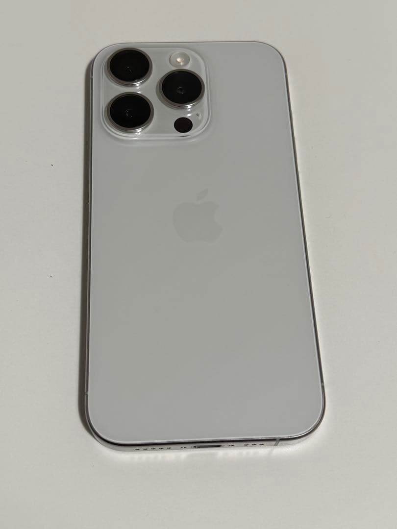 スマートフォン本体 Apple iPhone 15 Pro 256GB