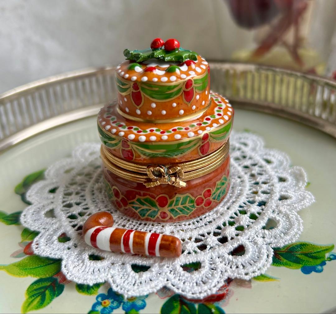 希少品リモージュボックス　クリスマスケーキ　ヴィンテージステッキ型キャンディ付き