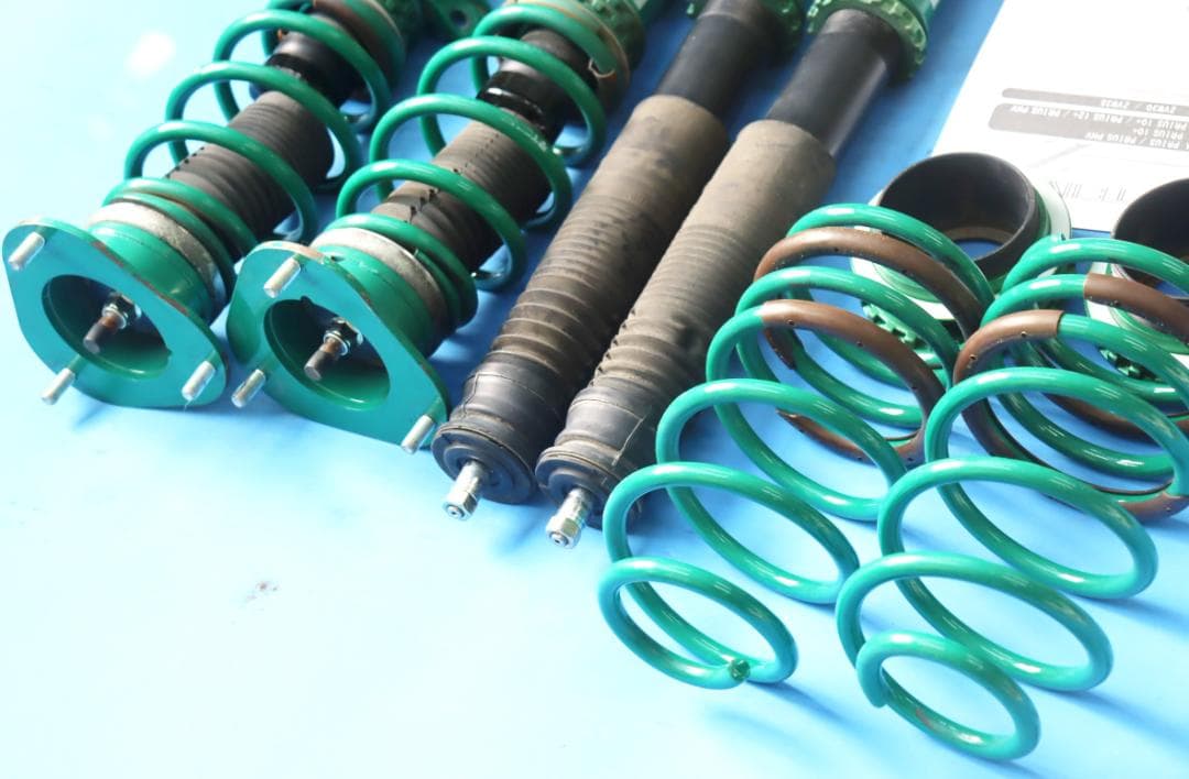 トヨタ プリウス ZVW30 ZVW35 TEIN FLEX　Ｚ　車高調