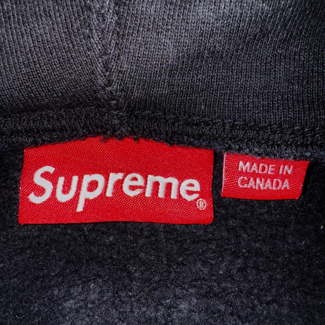 【大人気XLサイズ☆スモールボックスロゴ】シュプリーム フルジップパーカー