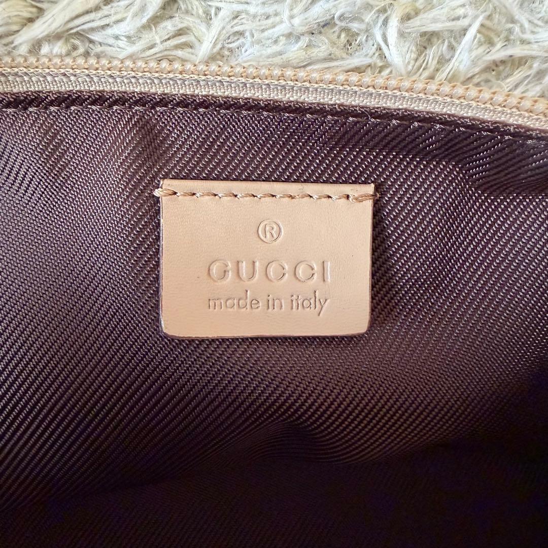 ☆美品☆GUCCI グッチ　アクセサリーポーチ　ショルダーバック　GG　ベージュ