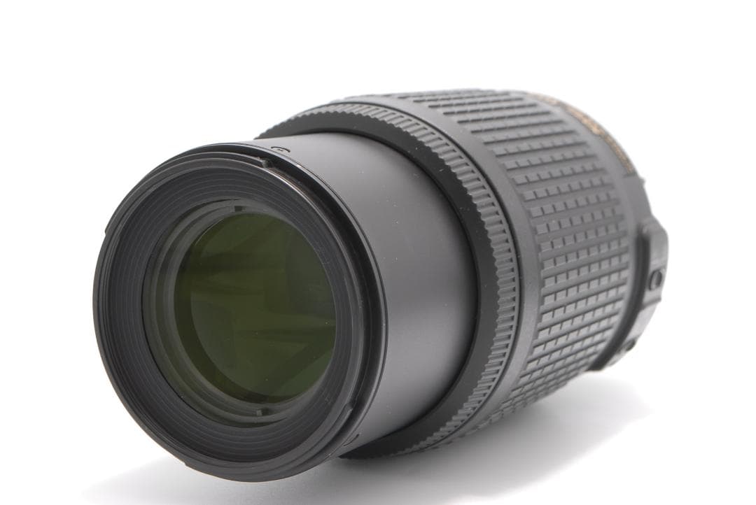 Nikon 望遠レンズ 55-200mm VR 初心者おすすめ 手ぶれ補正レンズ