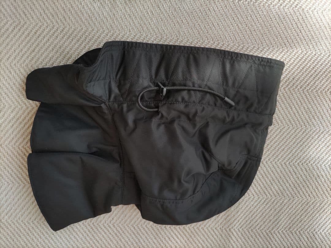 バーバリー　未使用　ナイロンジャケット　新タグ　Mサイズ