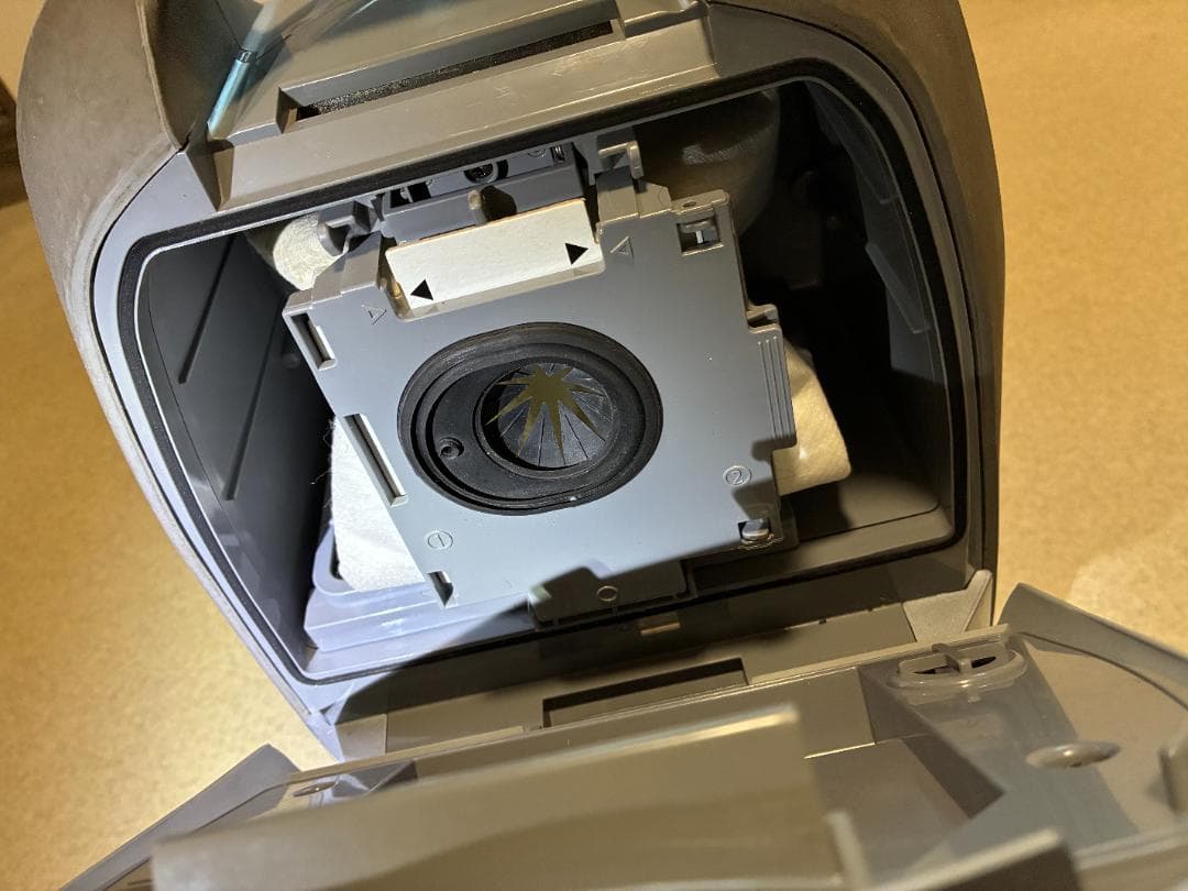 アムウェイ掃除機 E-4708-J　Amway キャニスター掃除機 1999年製