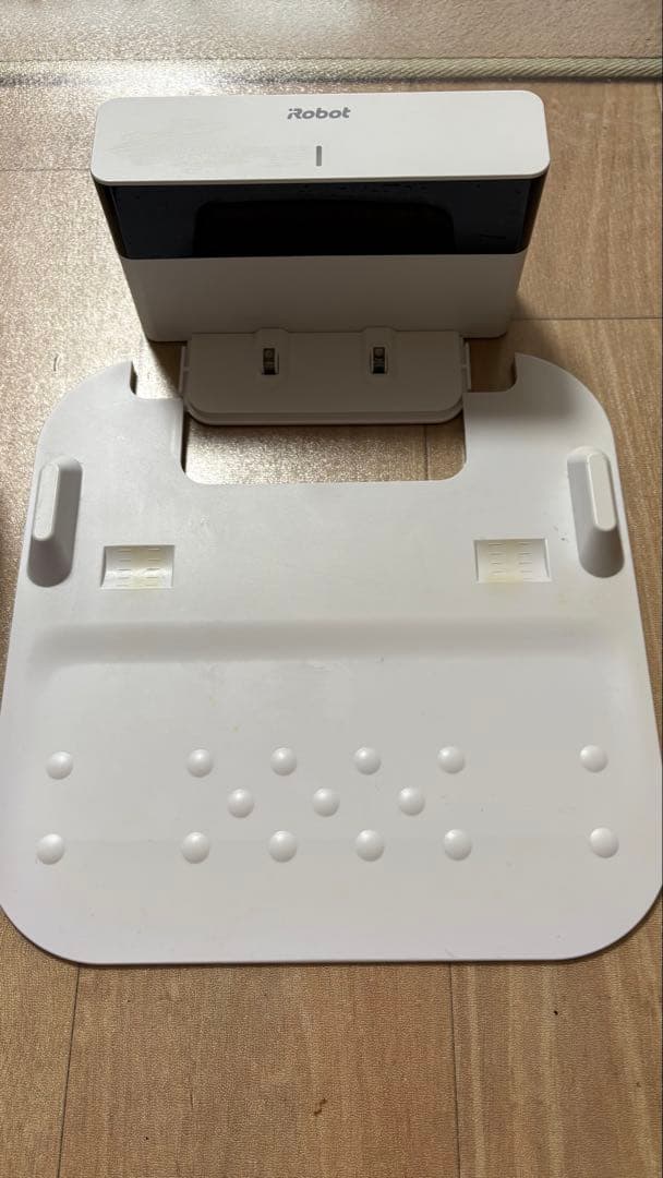 iRobot ブラーバ　 ホワイト 自動掃除機 本体