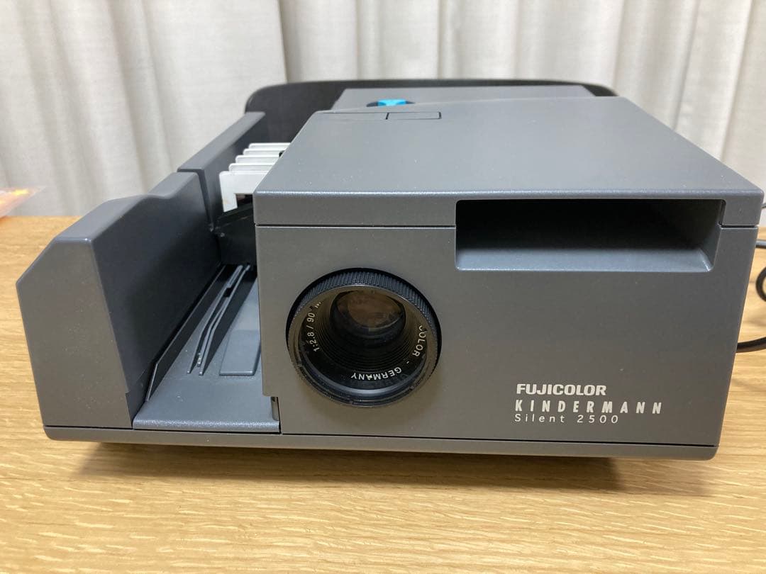スライドプロジェクター　サイレント2500