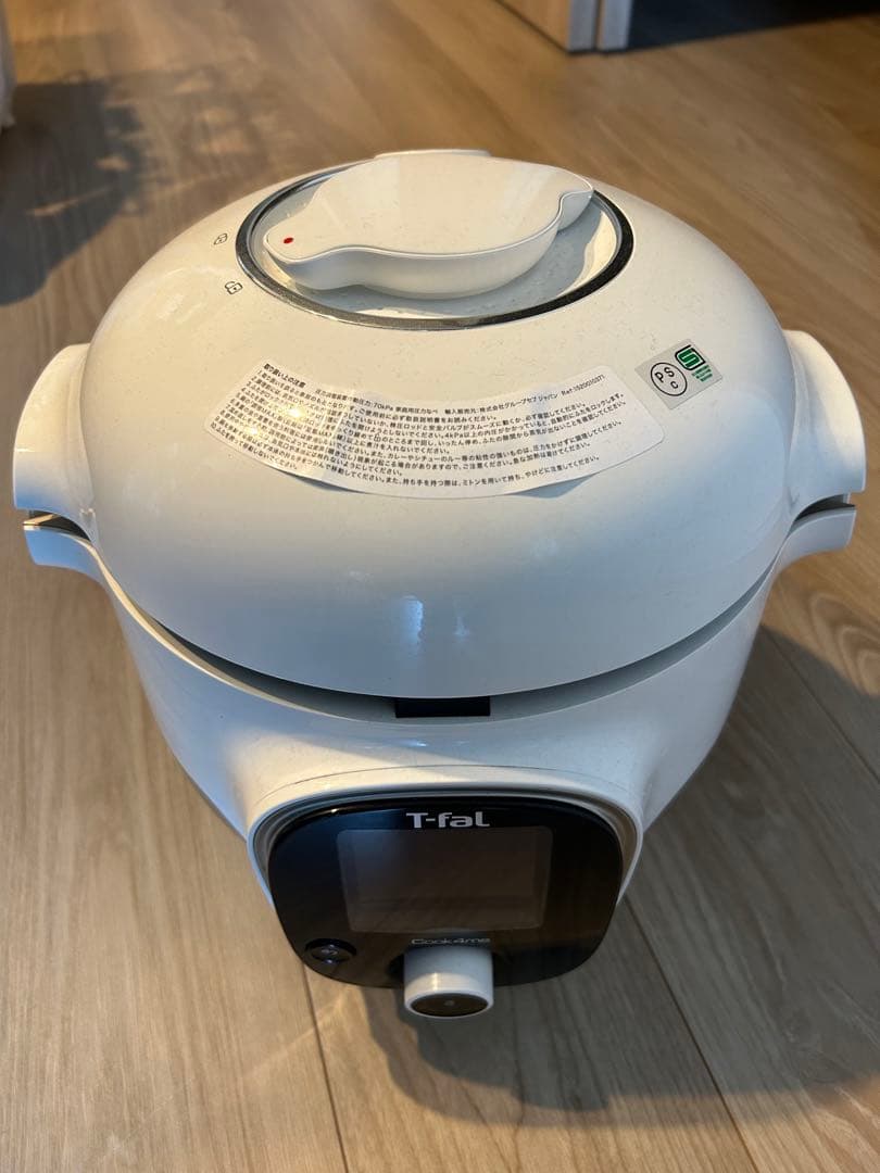 e*a様 【期間限定値下げ！】T-fal 電気圧力鍋 ホワイト