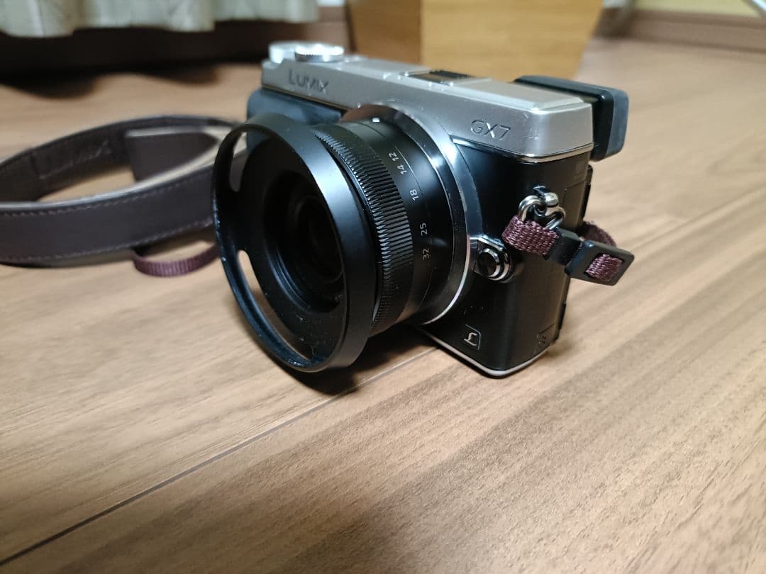 美品 Panasonic LUMIX DMC-GX7 シルバー+12-32mm付