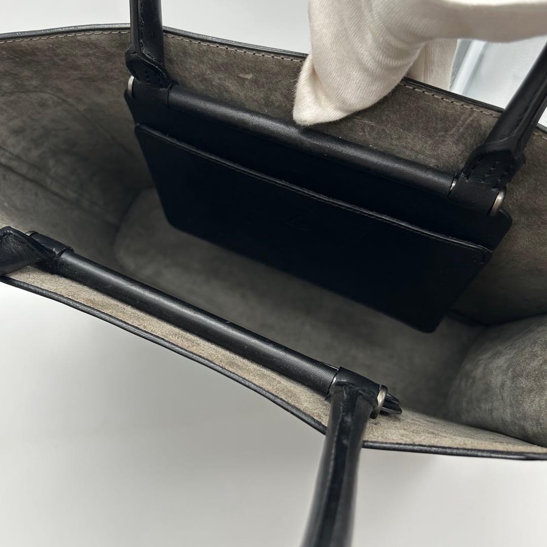 土屋鞄 ブラックヌメ カウレザー ブックトート A4可 黒 ハンドバッグ