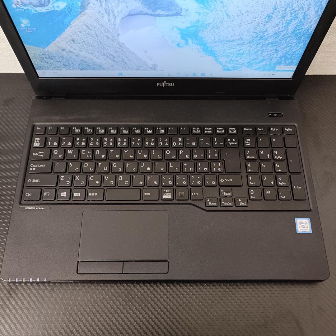 ノートPC 第8世代 i3 SSD 512GB メモリ8GB 富士通 カメラ