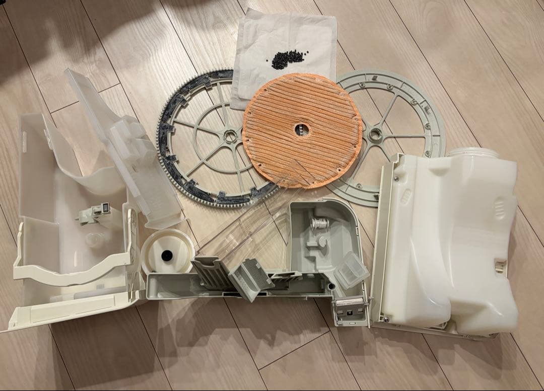 田*中様 ダイキン 除加湿ストリーマ空気清浄機 ACZ70P-W 可動品 ボタン