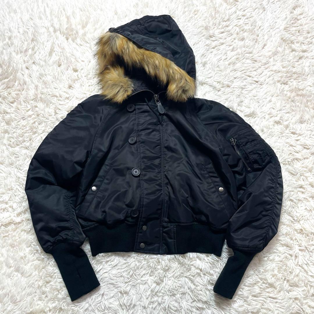 AVIREX n2b フライトジャケット 黒 短丈 【美品】