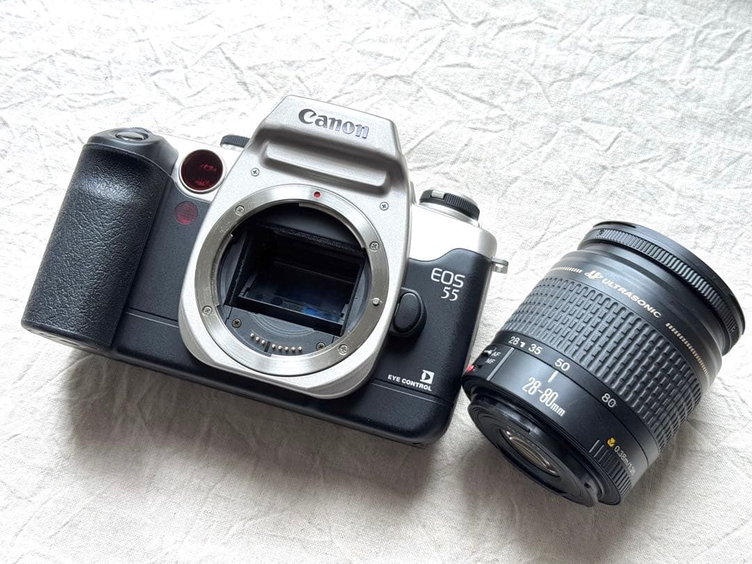 ⌘完動品！ 作例あり 電池付き！Canon EOS 55 ズームレンズセット⌘