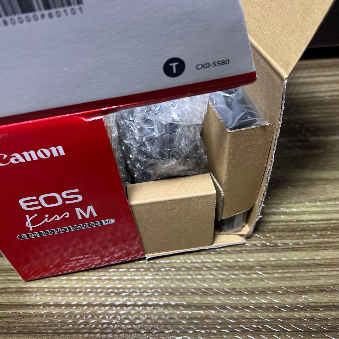 Canon EOS Kiss M ダブルレンズキット ミラーレス一眼カメラ 黒