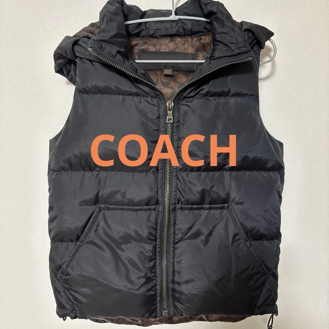 COACHブラックダウンベスト