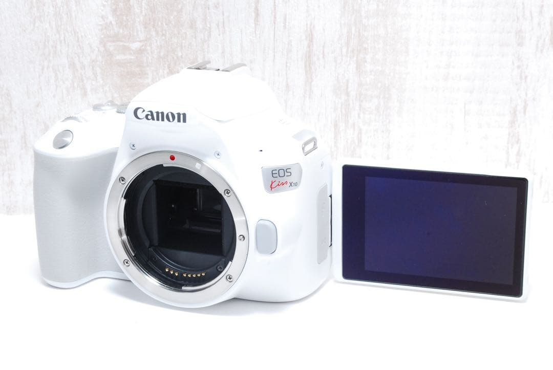 ❤️希少カラーホワイト❤️軽量ボディ❤️手ぶれ補正レンズ　Canon Kiss X10
