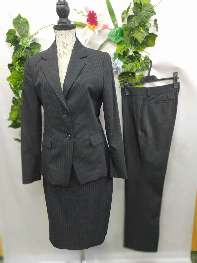 超美品 アンタイトル 大きいサイズ 42 2ボトムスーツ クロ ストライプ