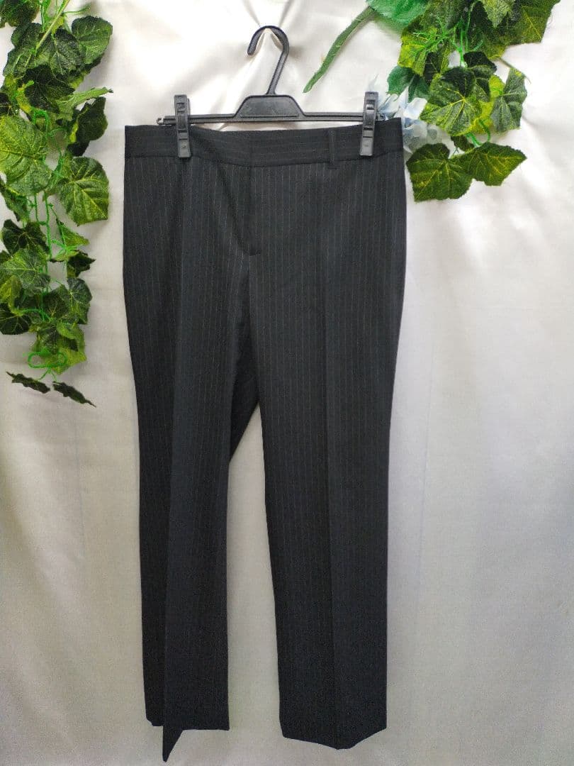 超美品 アンタイトル 大きいサイズ 42 2ボトムスーツ クロ ストライプ