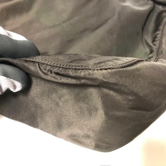 PRADA ナイロン プラダ ナイロンバック ハンドバッグ 三角ロゴ ブラウン