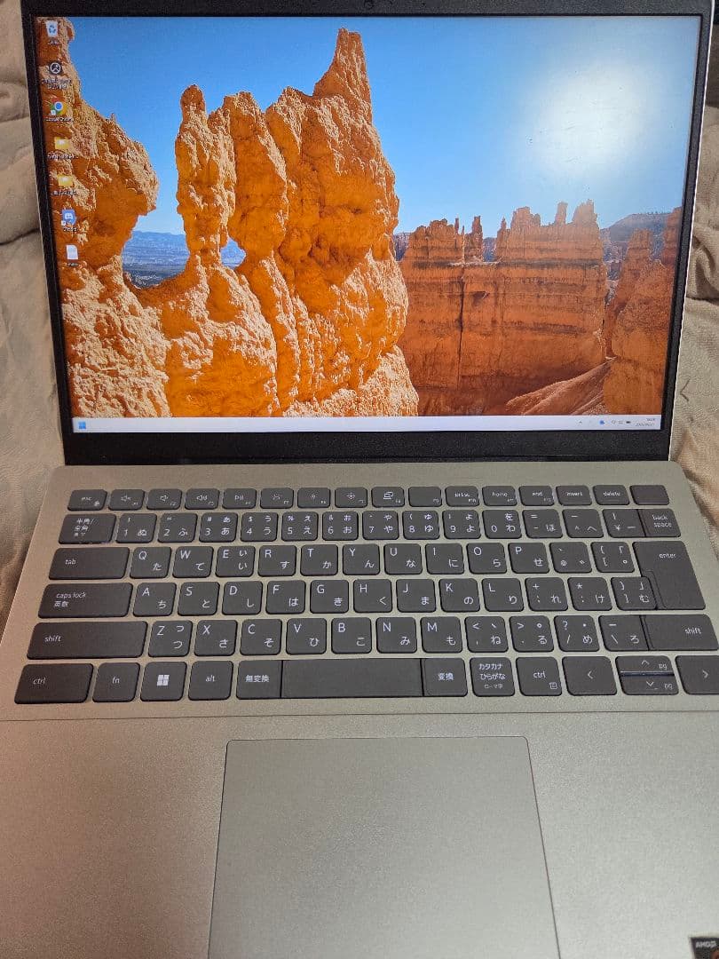 Inspiron AMD Ryzen 7 ノートPC（ストレージ1TB換装済み）