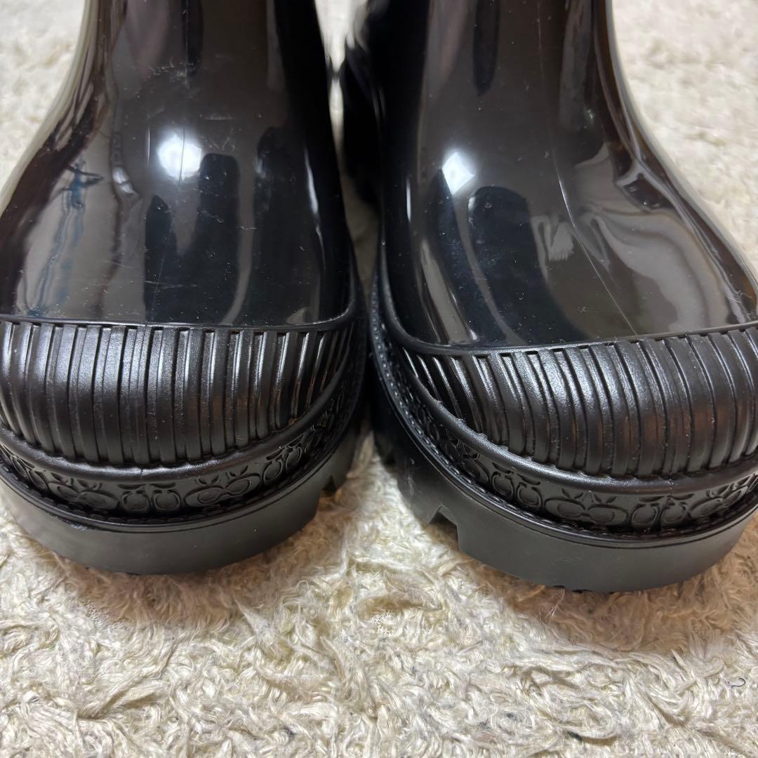 美品　コーチ　レディースレインブーツ　シグネチャー　黒